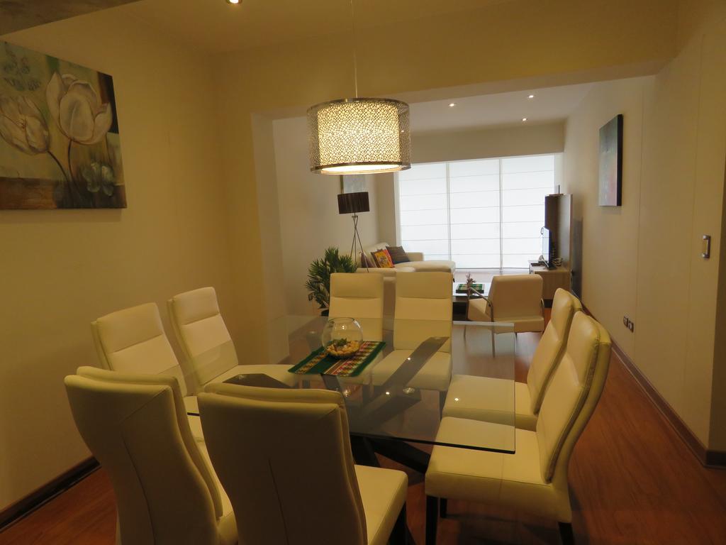Spacious Apartment In Miraflores Лима Номер фото