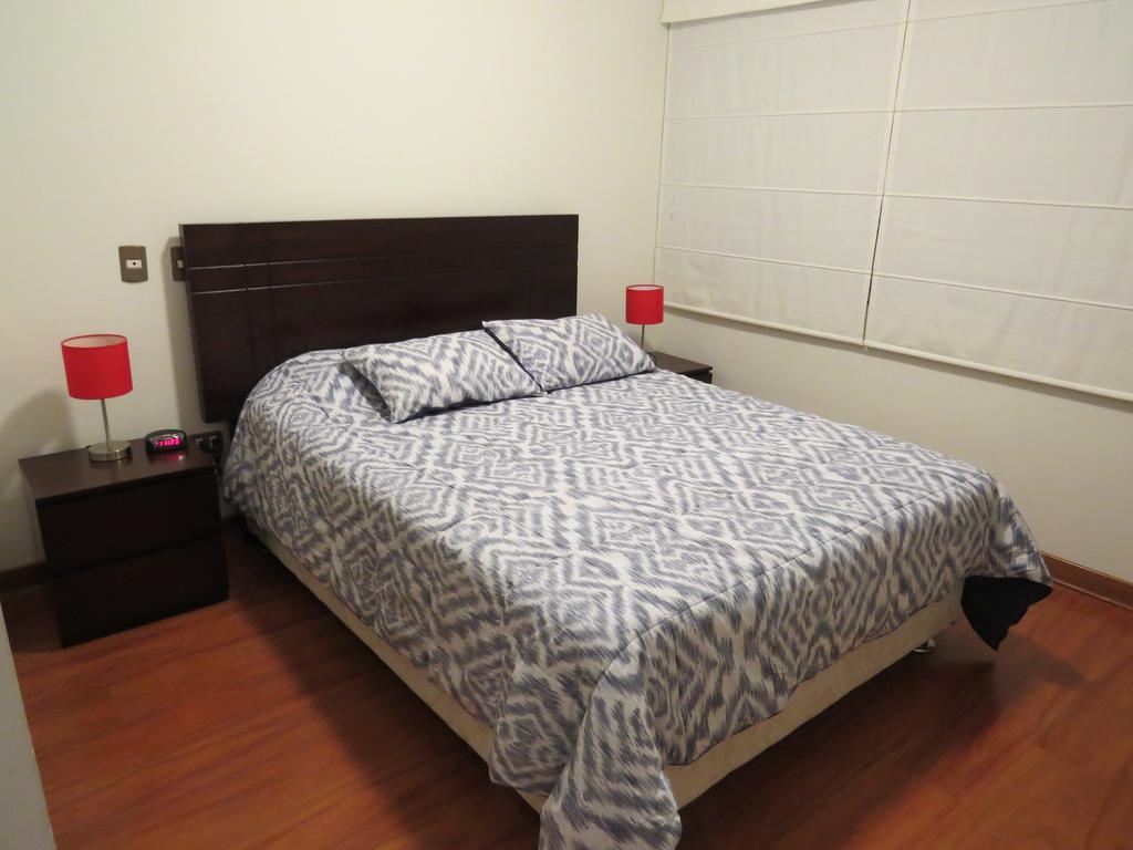 Spacious Apartment In Miraflores Лима Номер фото